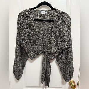 Princess Polly Black & White Tie-Front Crop Top